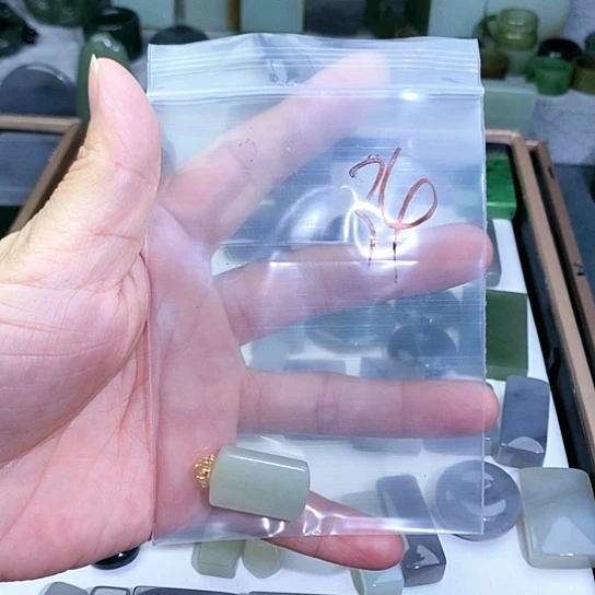 未镶嵌和田玉珠宝半成品精*神