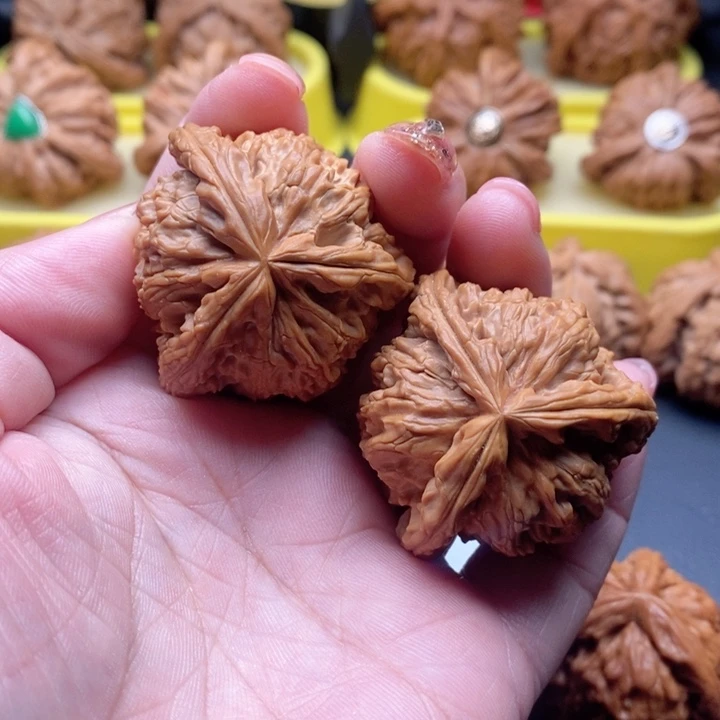 ****图恭喜大哥喜提爱核