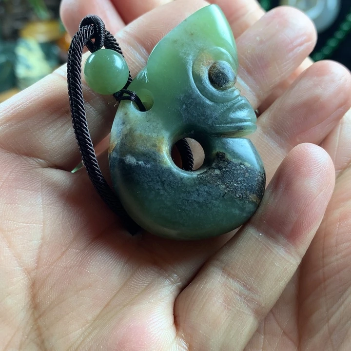 岫岩河磨玉（透闪石质玉）吊坠未镶嵌回**风