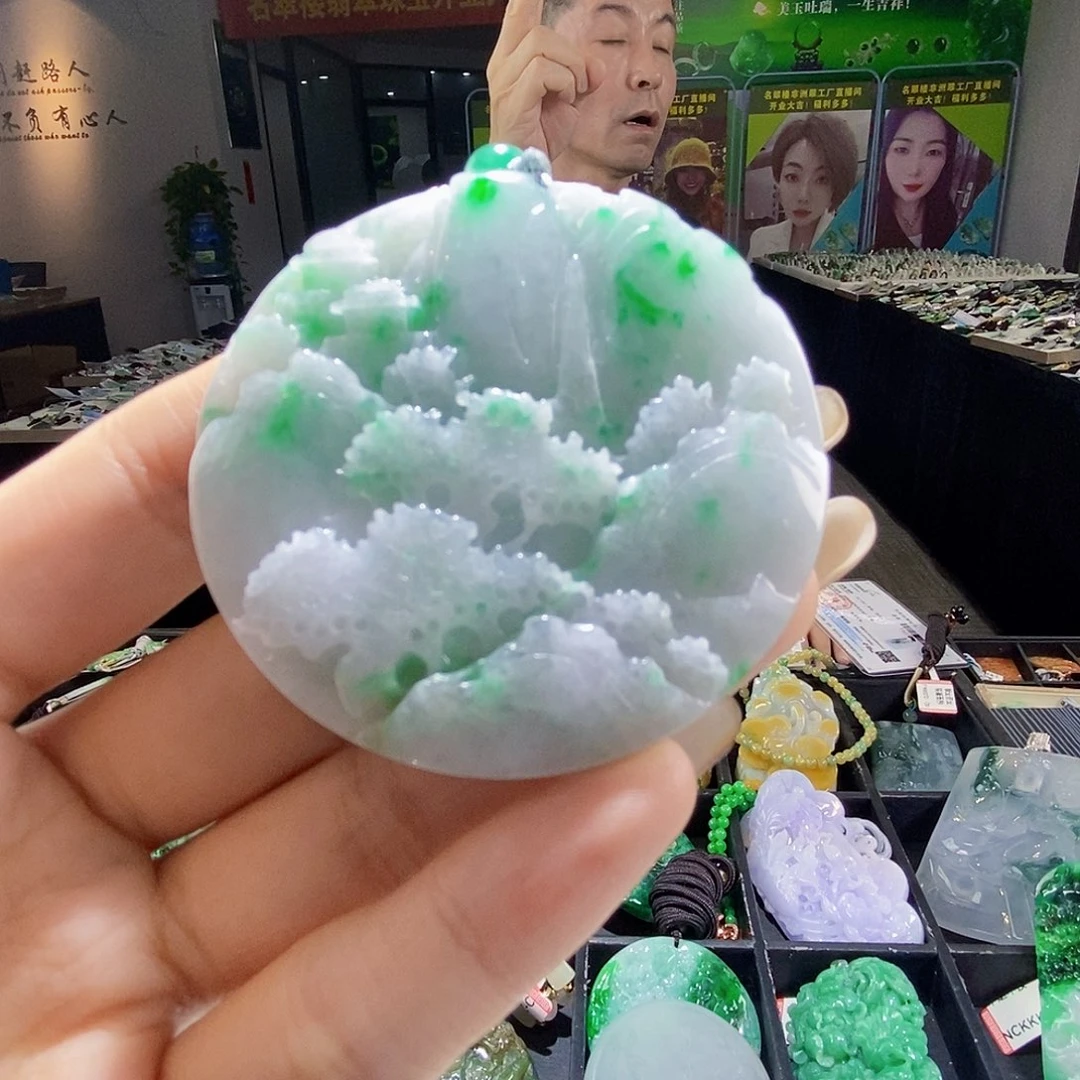 颈饰未镶嵌翡翠翡翠