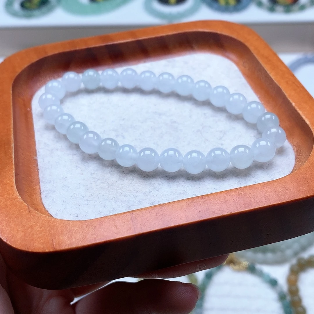 翡翠未镶嵌手串白月光卡7