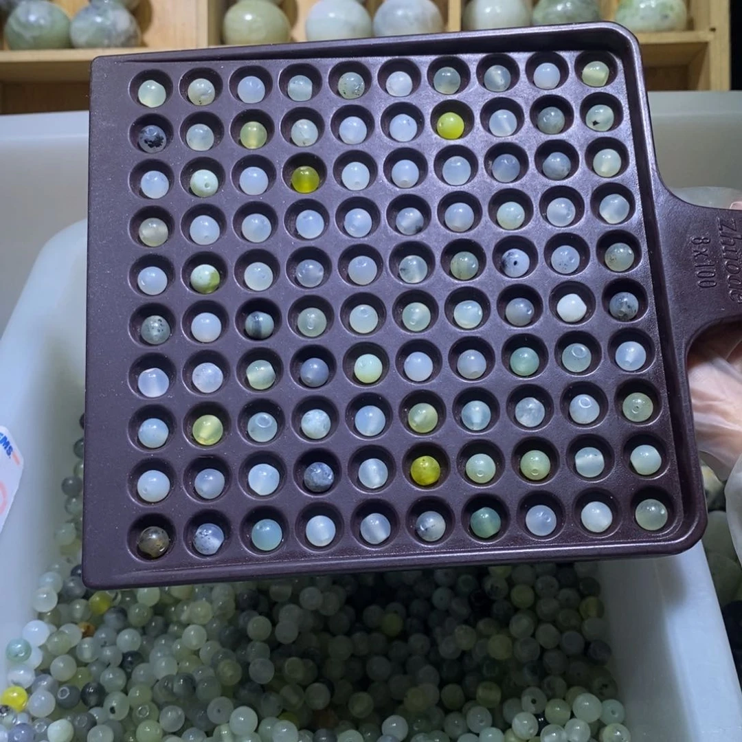 合金蛇纹石玉颈饰144