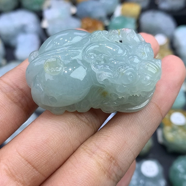 翡翠未镶嵌颈饰天然缅甸翡翠