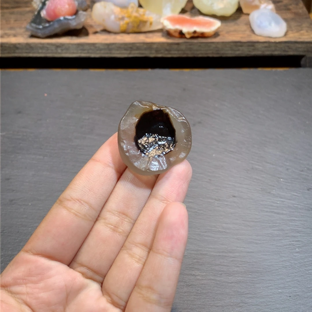 玛瑙/玉髓原石未镶嵌