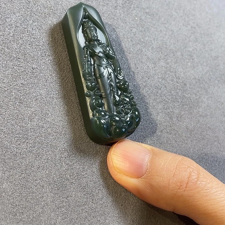 颈饰未镶嵌和田玉观音