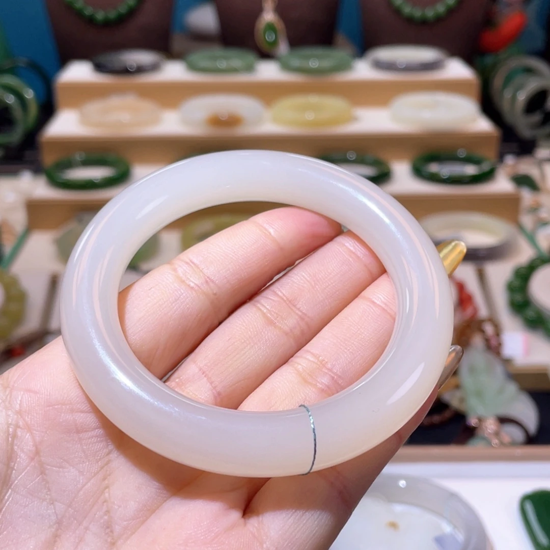 和田玉高品藕粉手镯57、58未镶嵌