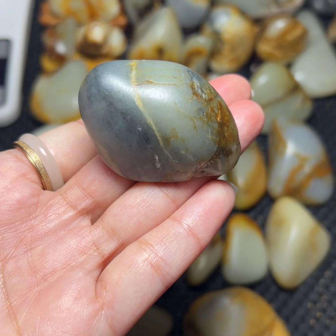 和田玉未镶嵌挂件A77