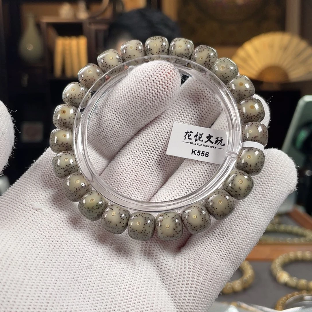 手串星月菩提10x9 糯冰灰冰月留白针尖星 K556