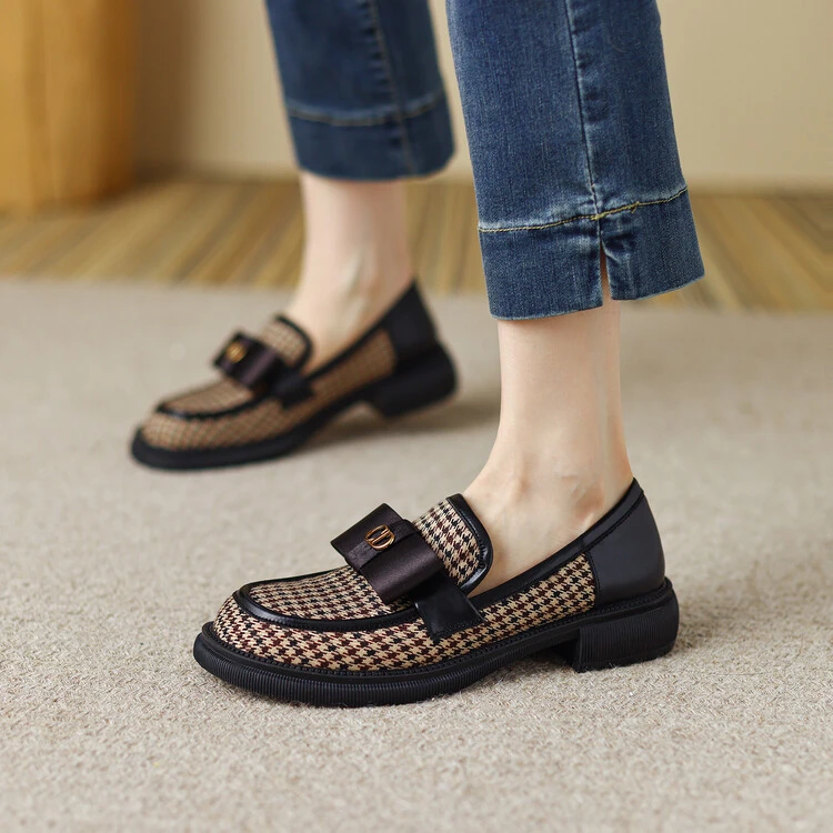 3cm~真皮女鞋春秋新款百搭复古粗跟英伦风圆头软底牛皮厚底乐福鞋