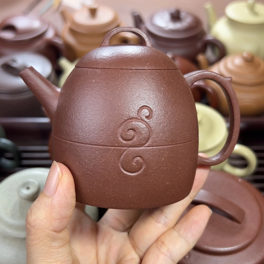 R***n茶壶底槽青如意秦权 180cc