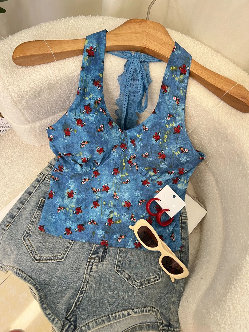 【蓝莓】挂脖吊带碎花背心出行洋气美背气质时尚