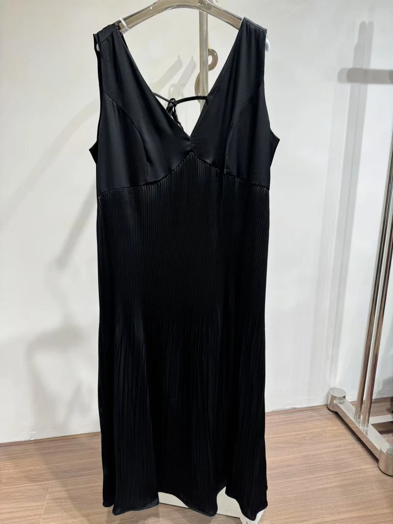 夏季显瘦气质优雅长款吊带连衣裙（XK013）