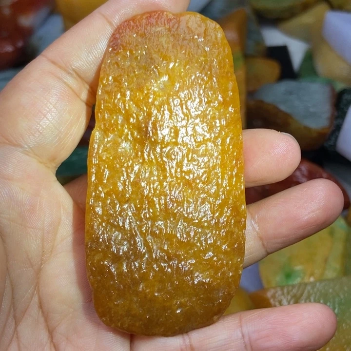 翡翠挂件未镶嵌缅甸翡翠