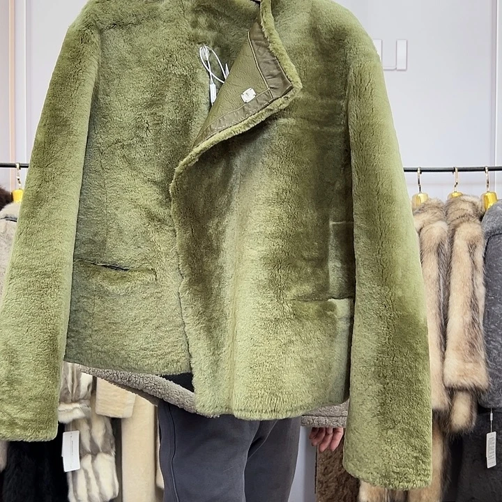 恒玖新款女装外套687