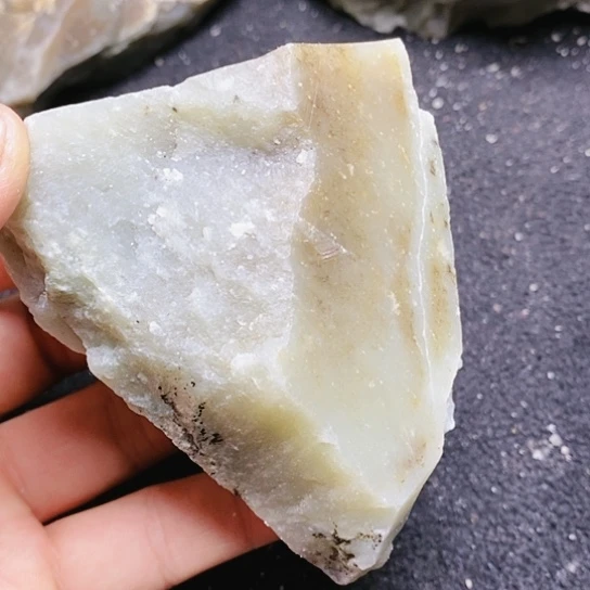 和田玉（糖玉）未镶嵌珠宝半成品