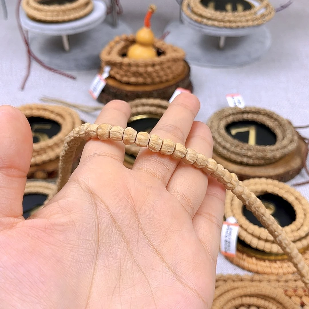 柏香籽/百香籽吊坠8****）