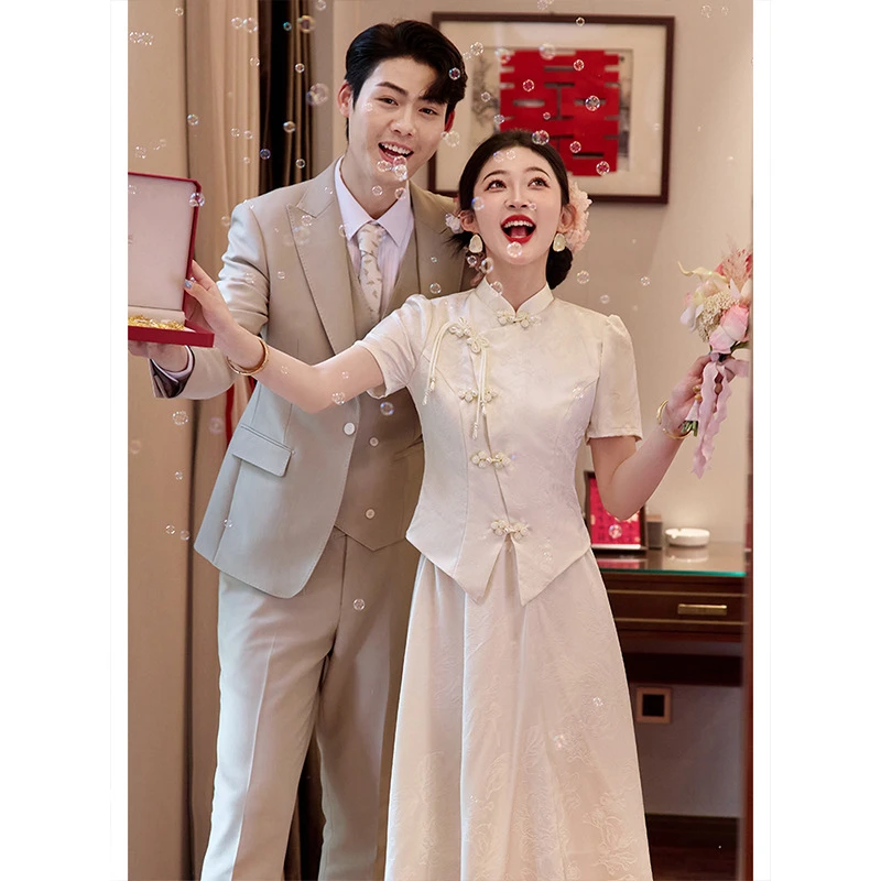 白色新中式套装订婚礼服裙改良旗袍2025新款领证登记小个子日常夏