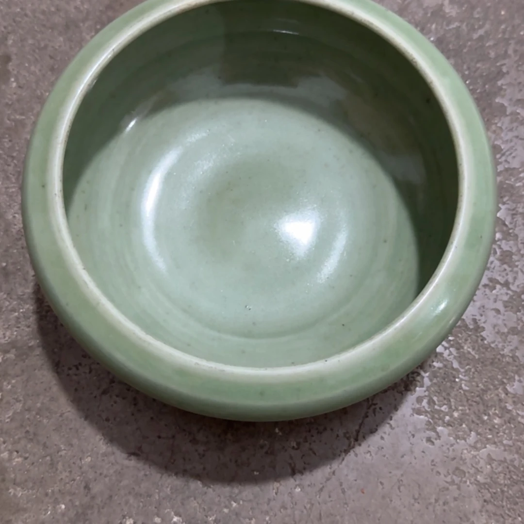 【闪购商品】爱****仔龙泉八卧炉．20公分直经