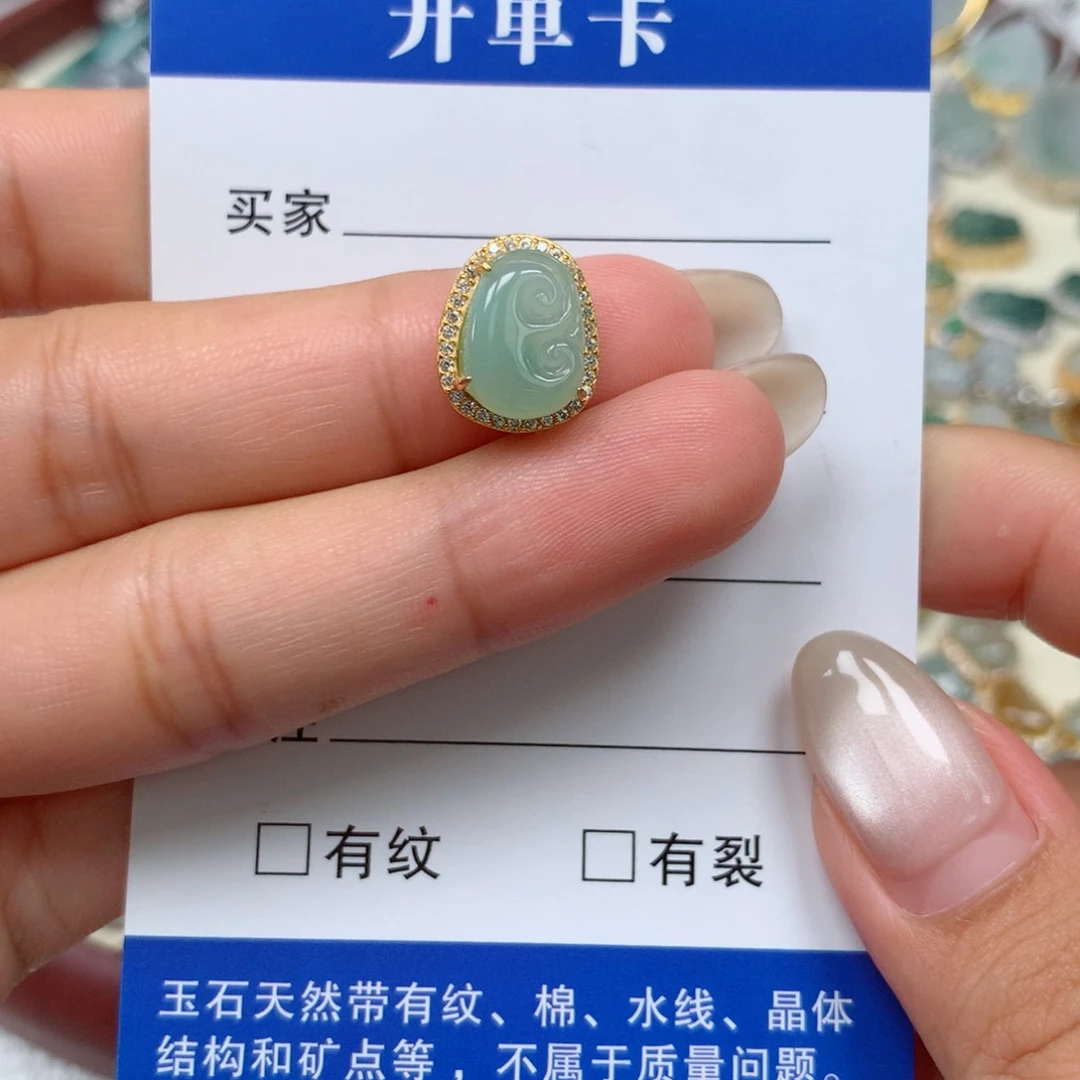 颈饰银S925镶嵌翡翠
