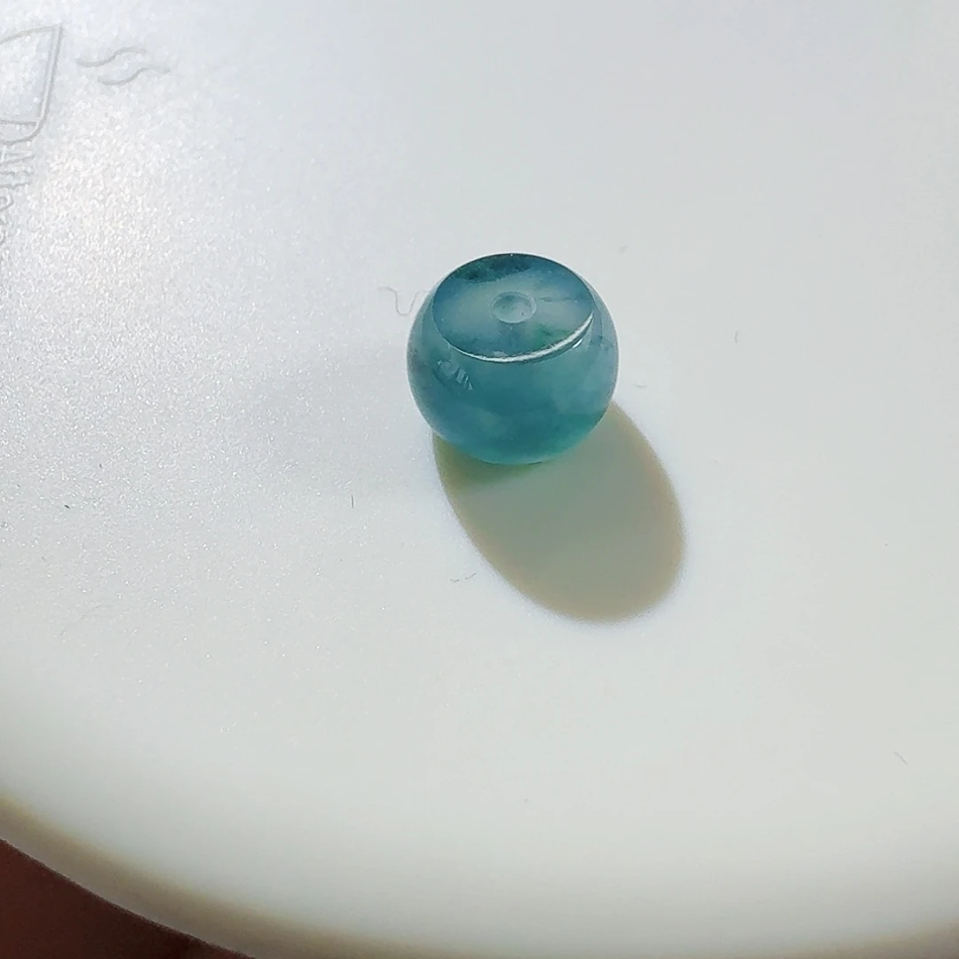 翡翠颈饰未镶嵌裸石