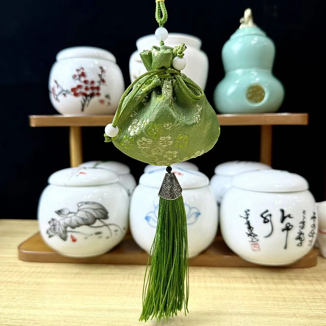 秘制同款香囊（下单赠送)  勿拍！！!