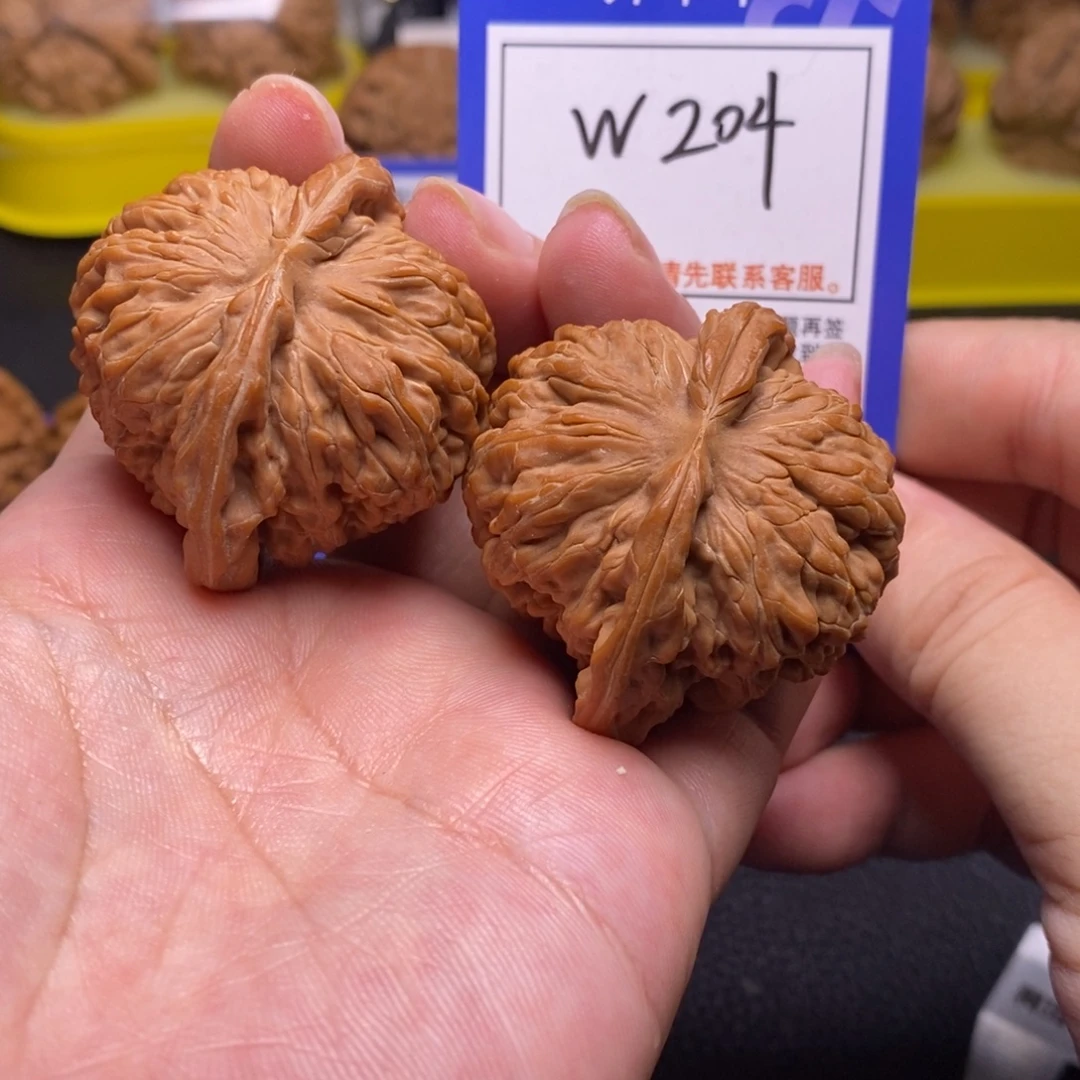 把件桃核44➕四座楼全品、w204