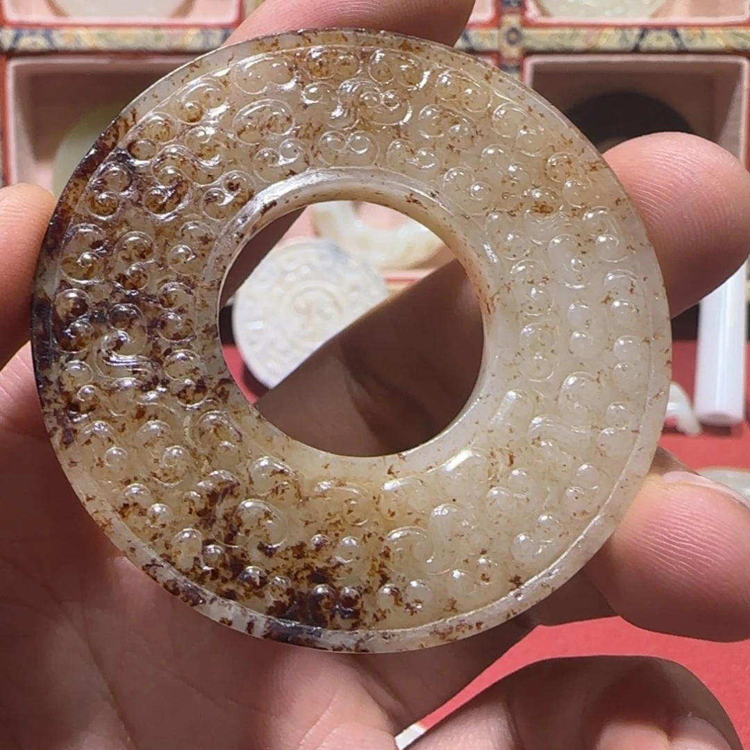 米***罗颈饰未镶嵌和田玉