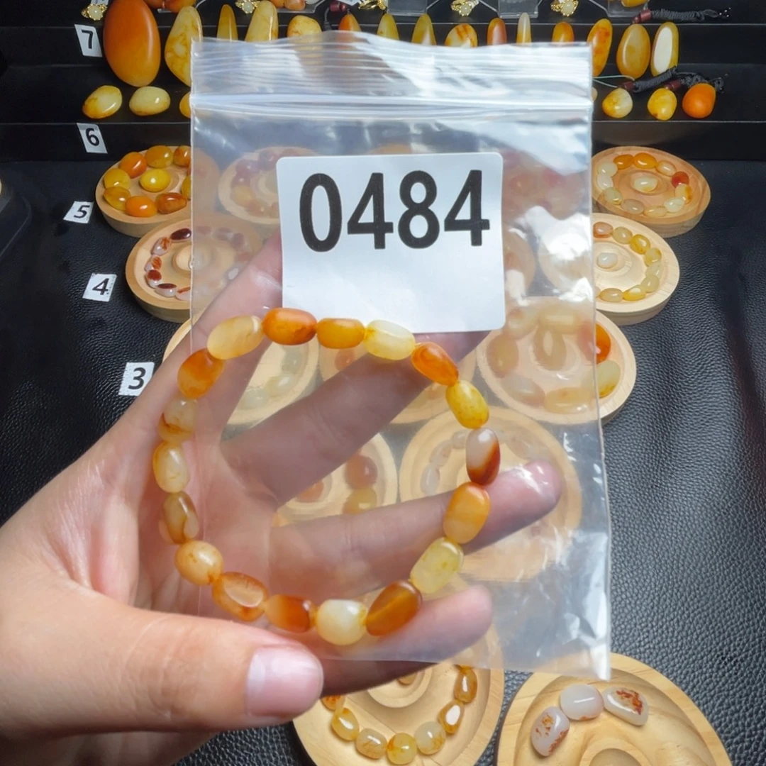 和田玉未镶嵌手串