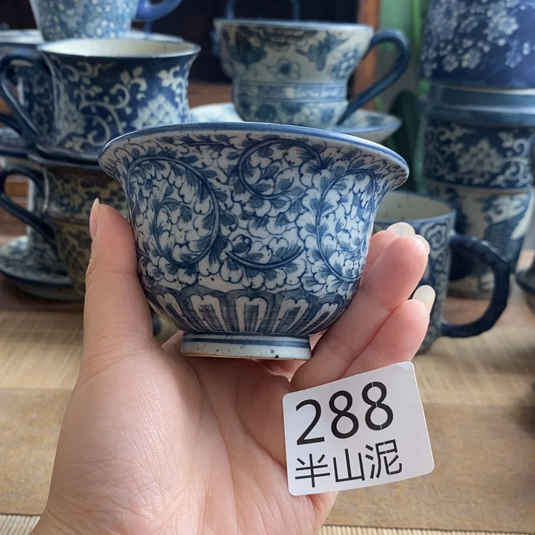 手工手绘青花陶瓷