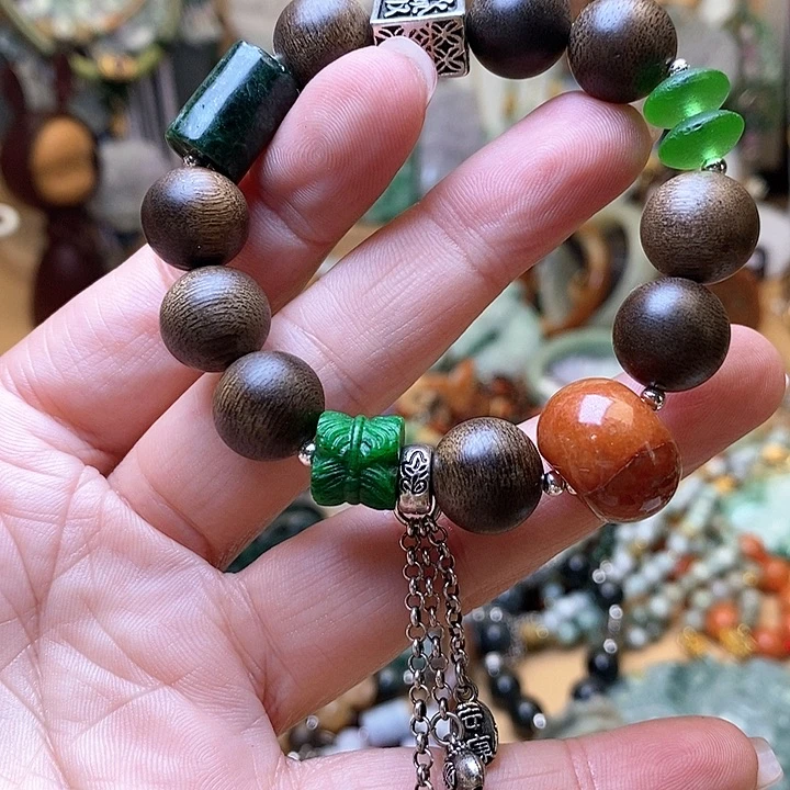 翡翠颈饰未镶嵌手链17