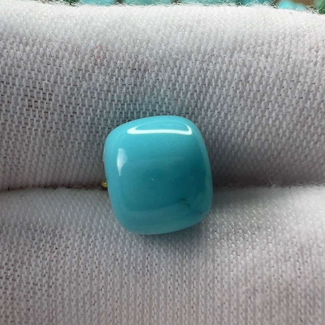 未镶嵌绿松石老型珠9x8mm