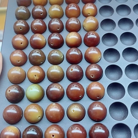 白玉菩提吊坠13微瑕糖炒栗子圆50颗