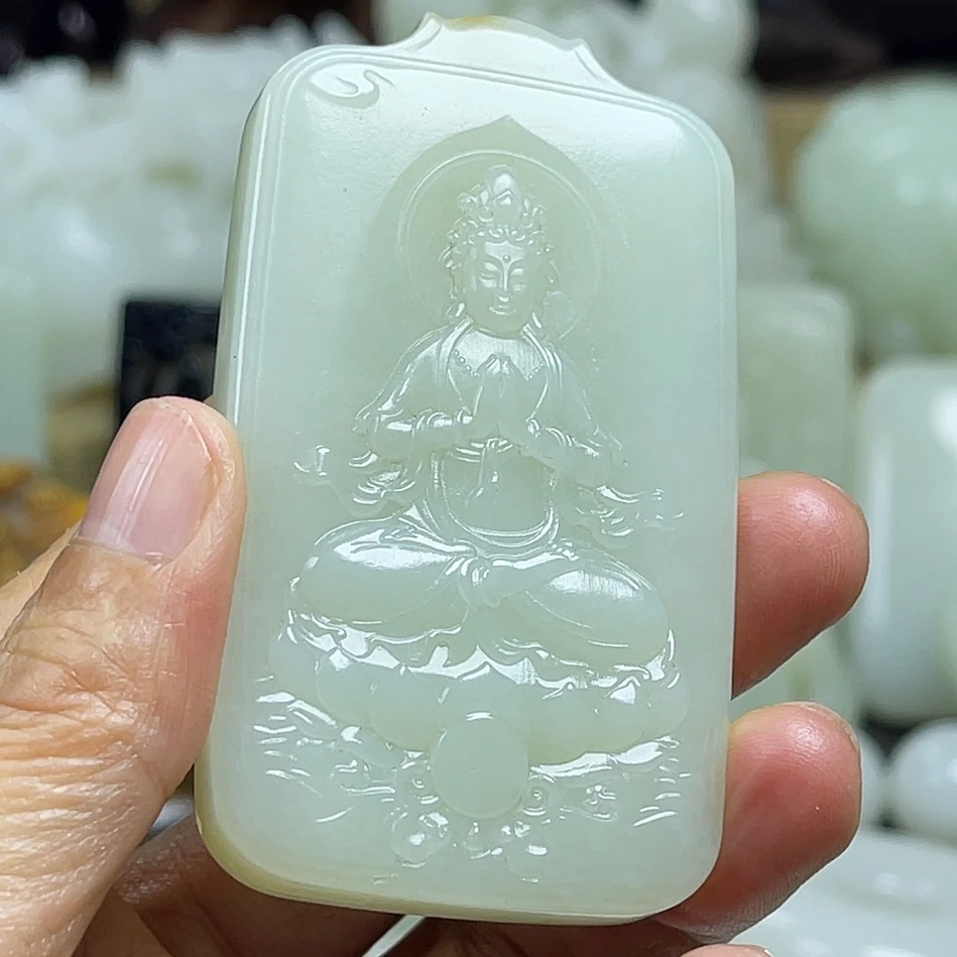 英***雄和田玉（糖玉）未镶嵌挂件