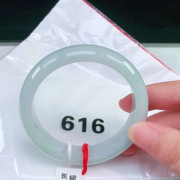 翡翠未镶嵌手镯翡翠手镯
