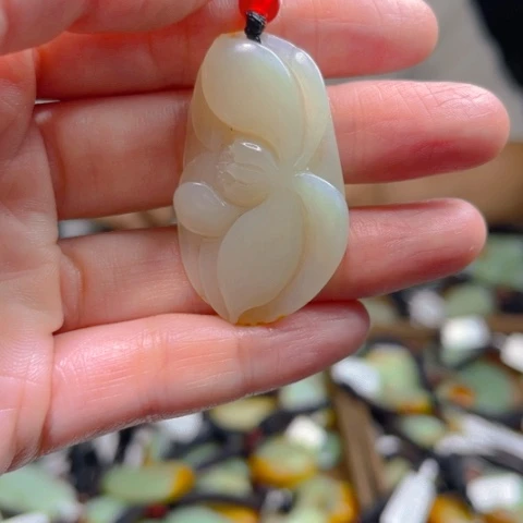 【闪购商品】和田玉未镶嵌颈饰