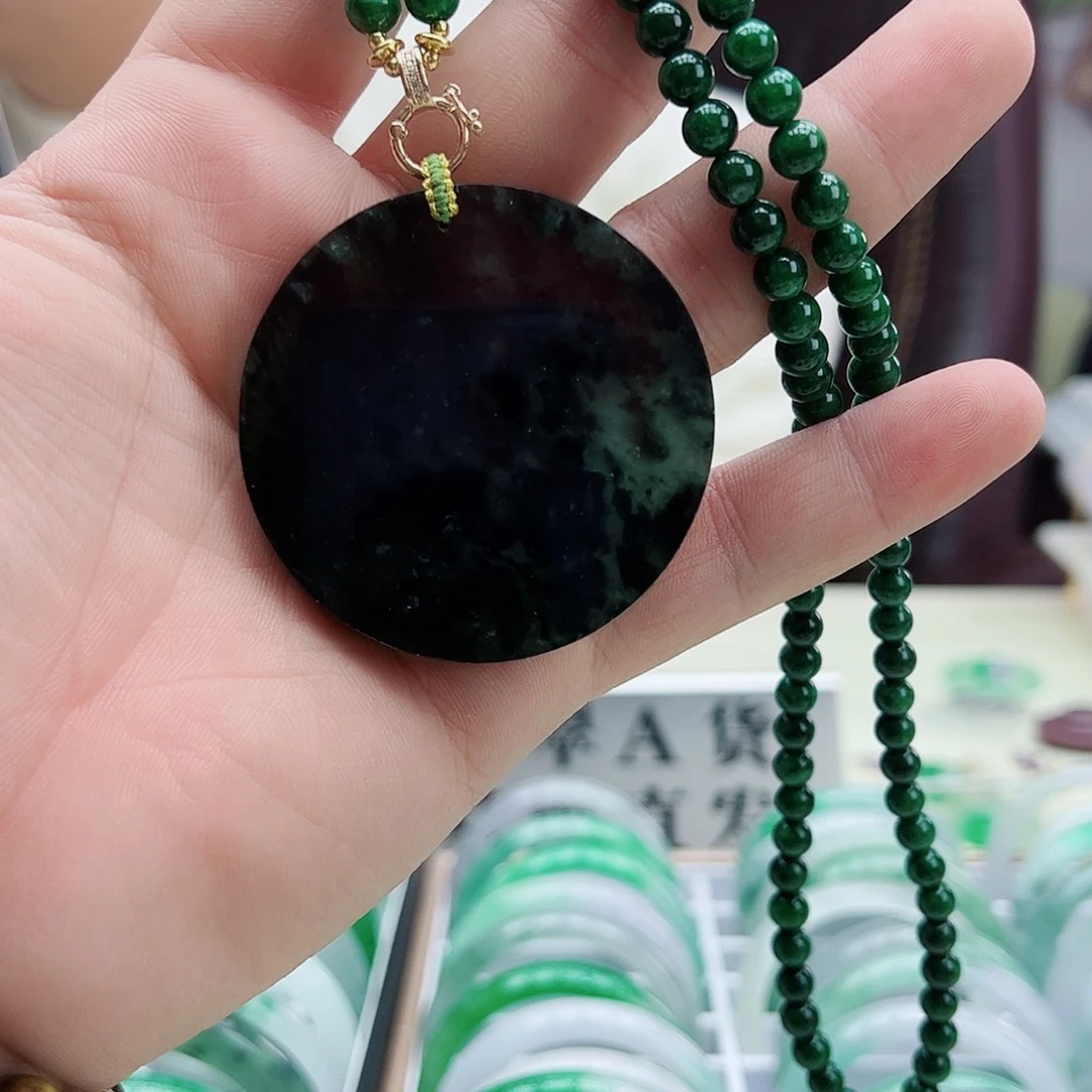 翡翠吊坠(赠链)银S925镶嵌