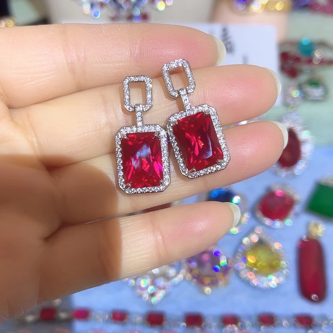 钨金璀璨夺目耀眼