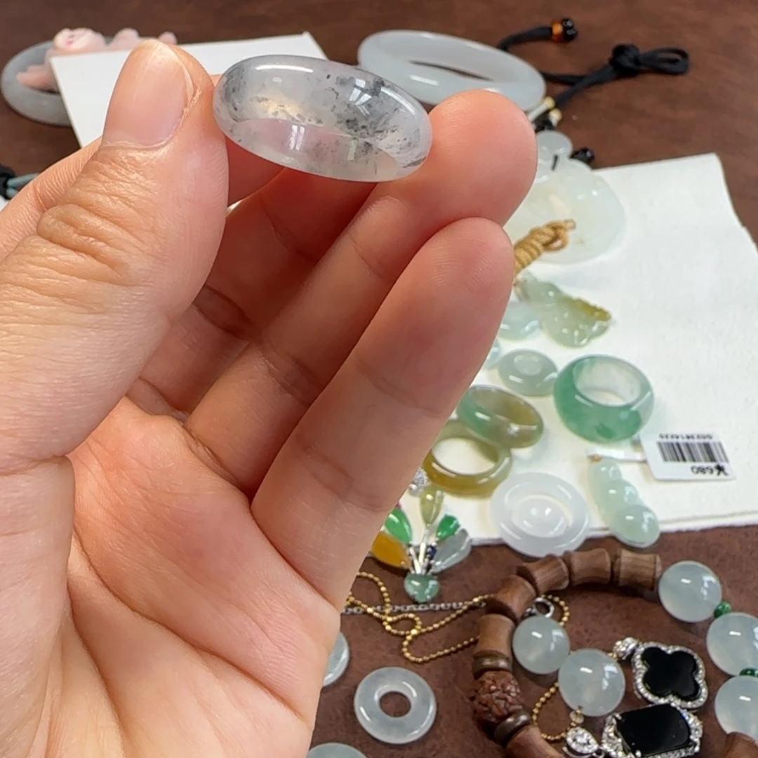 翡翠未镶嵌颈饰14号