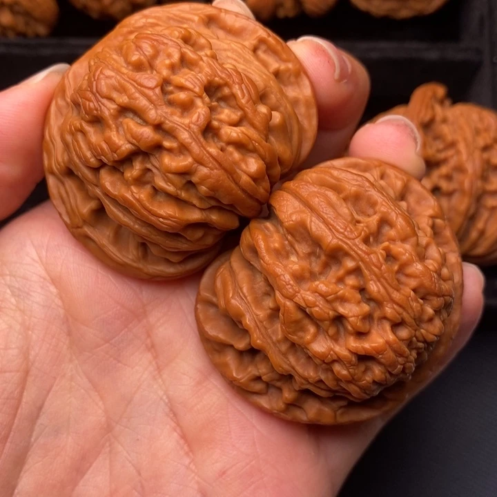 文玩核桃吊坠文玩