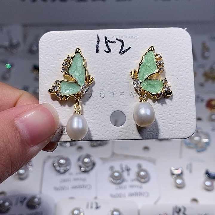 耳饰未镶嵌淡水珍珠