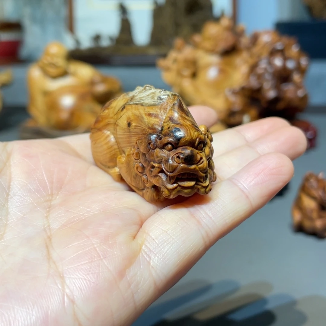柏木（崖柏）貔貅手把件工艺品