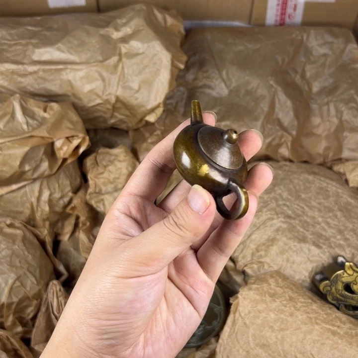 创意设计铜器摆件