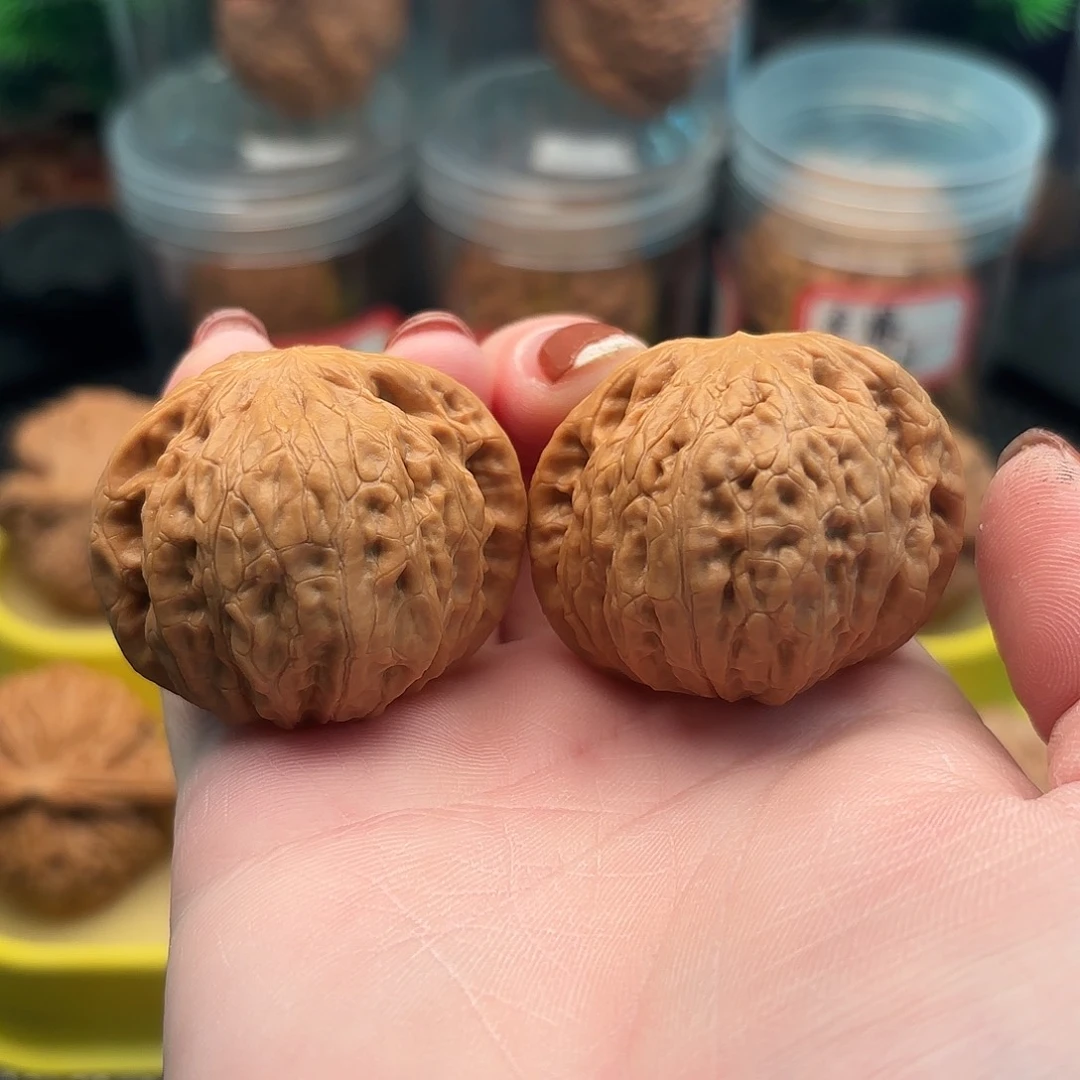 M****吊坠文玩核桃铁锤