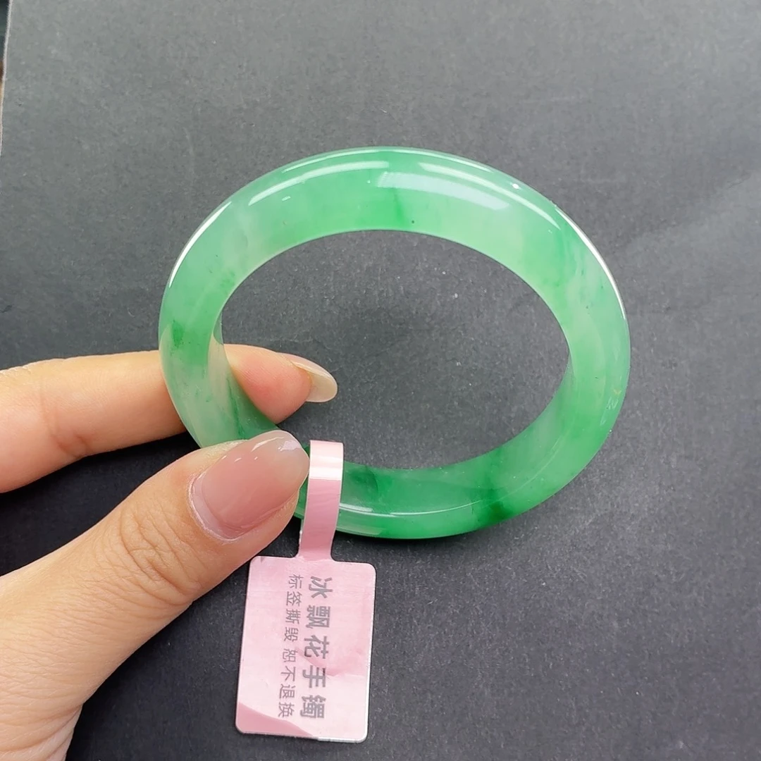 石英质玉未镶嵌手镯51圈口