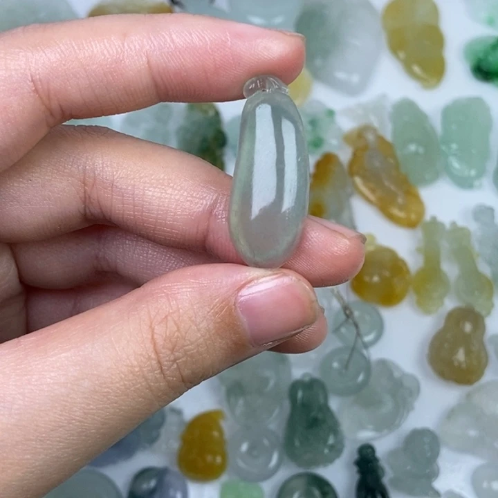 定制翡翠未镶嵌瓜