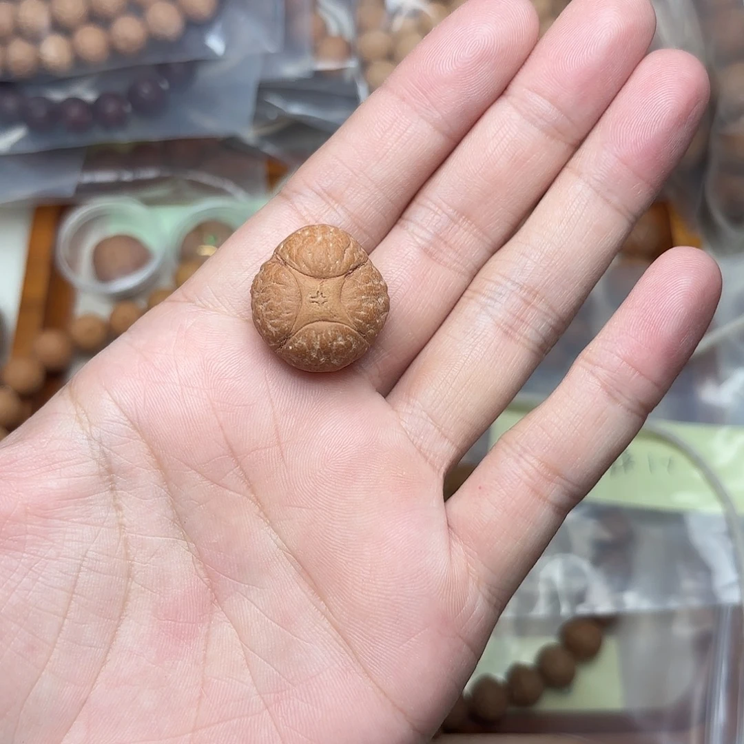R***n凤眼菩提手串麒麟三通