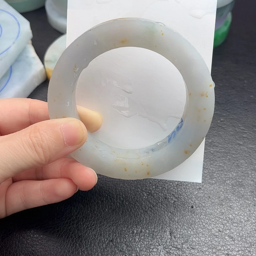 未镶嵌手镯定制翡翠