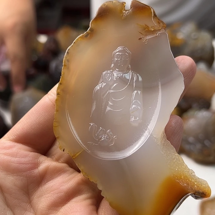 未镶嵌颈饰玛瑙/玉髓