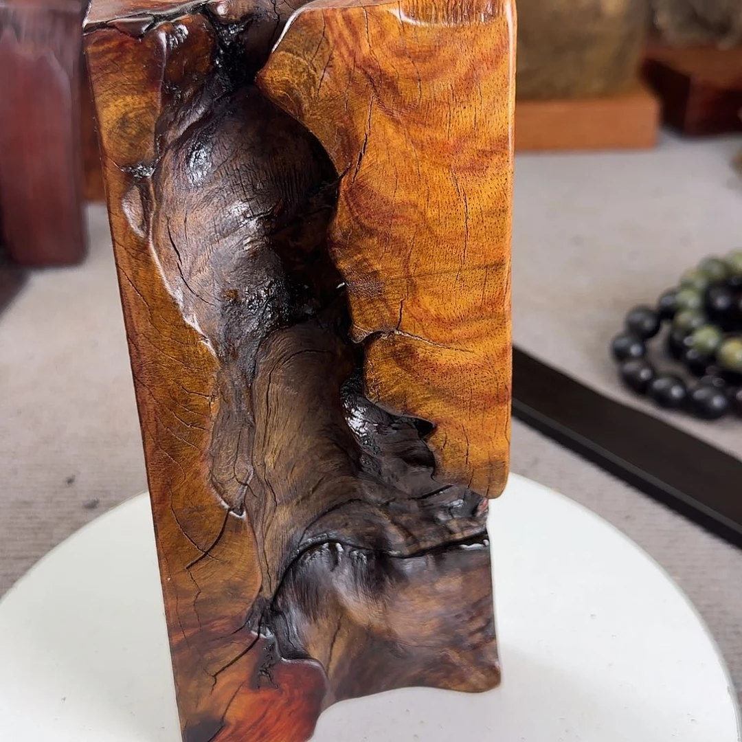 大果紫檀（缅甸花梨）惭***草