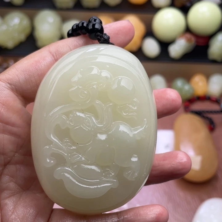 *****石材天然古青石手把件